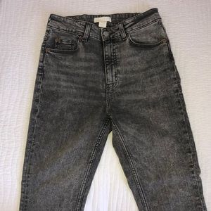 H&M Dark Grey Jeans, Size 6 with 5 pockets